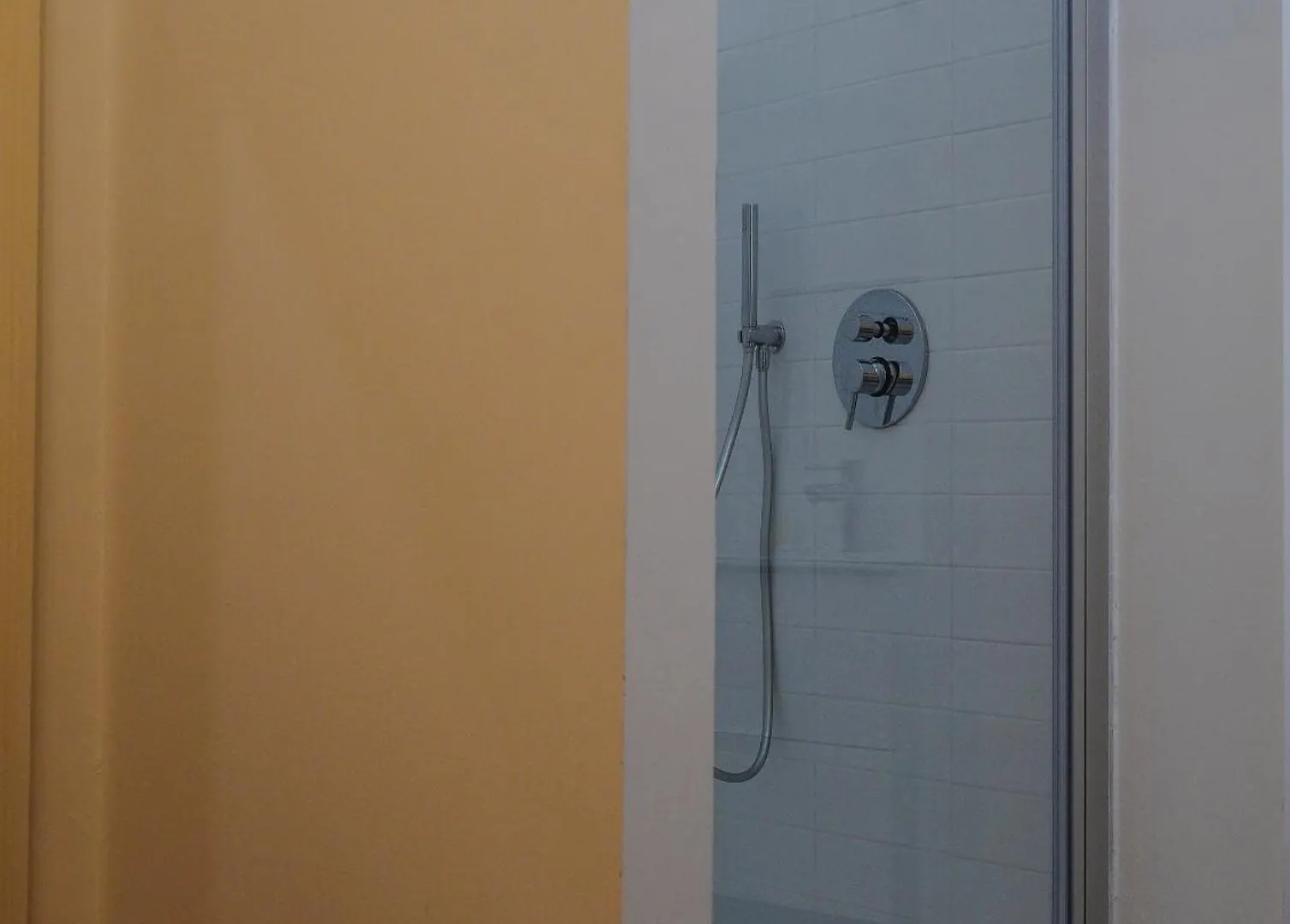 Affittacamere Feel - Mille Suites Bergamo