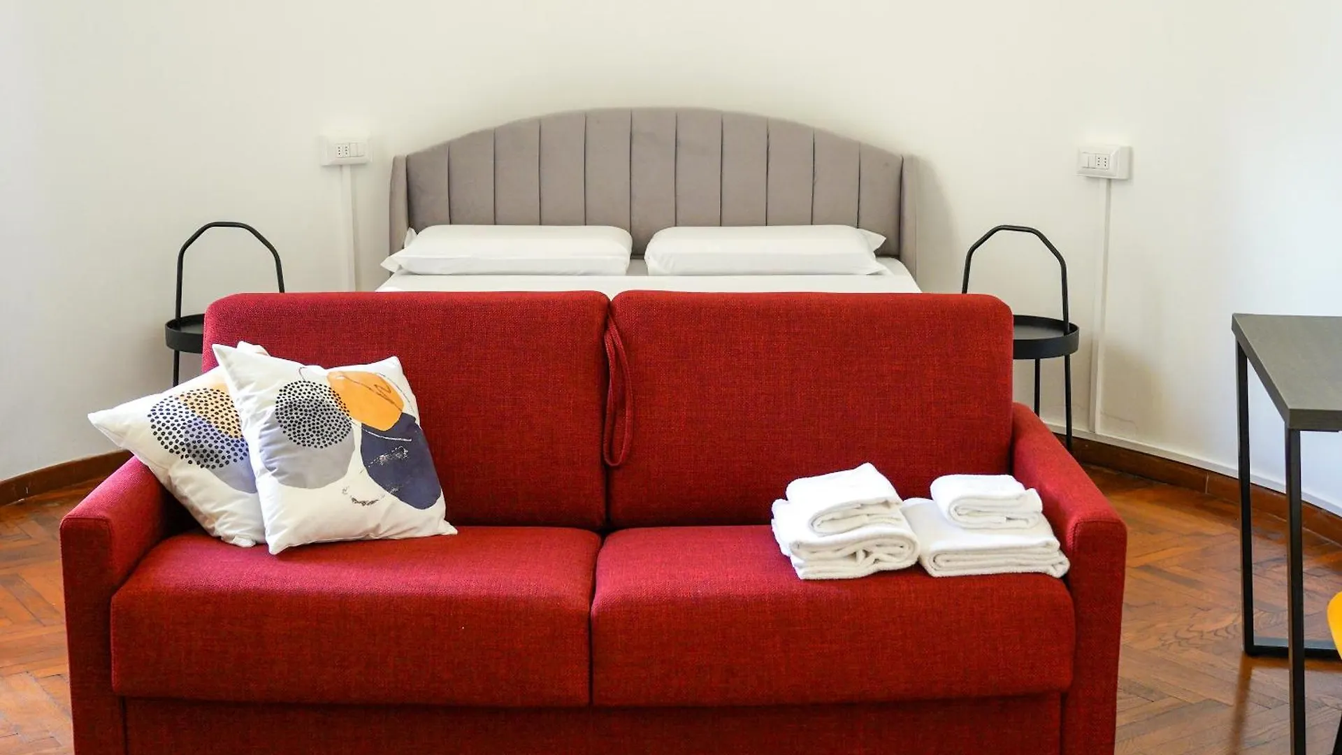 Pensión Feel - Mille Suites Bérgamo